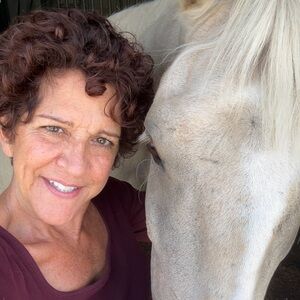 Meet your Posher, Stacey